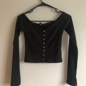 Long sleeve crop top!
